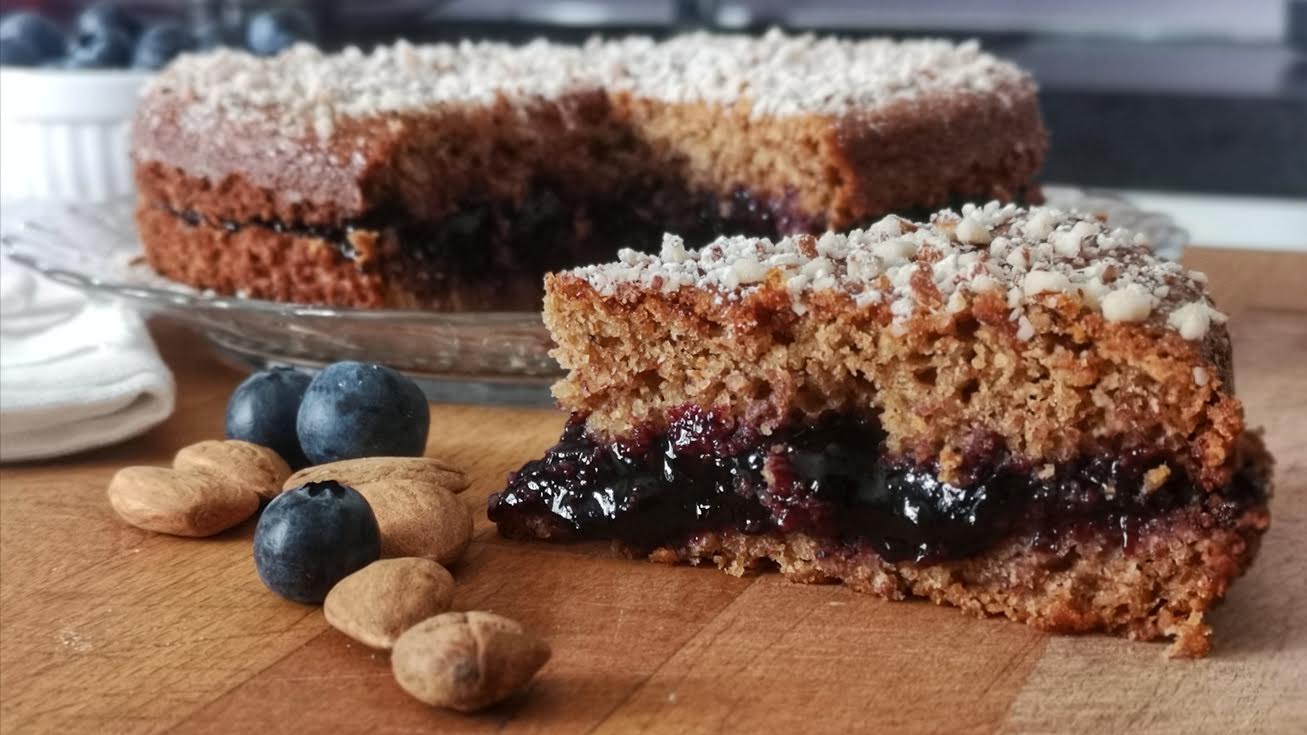 Torta vegana di grano saraceno e mirtilli - Run Veg